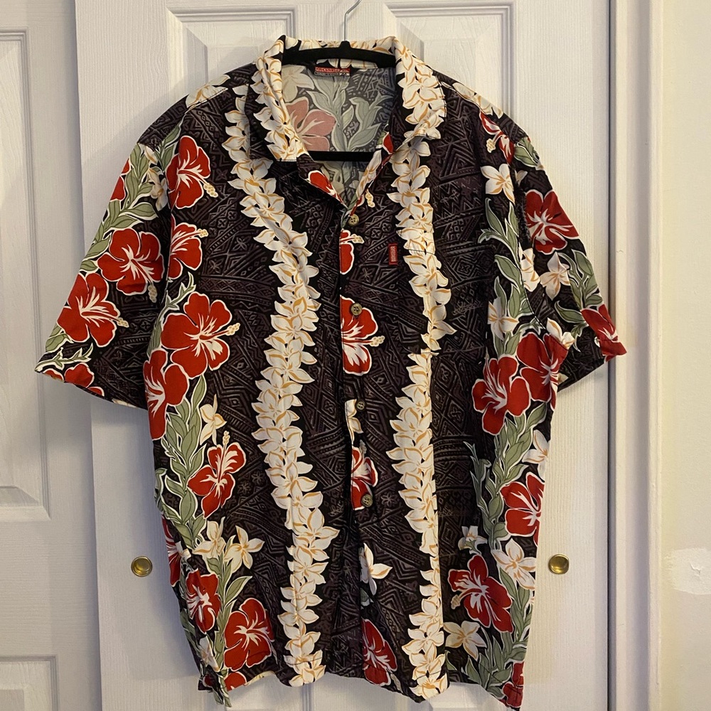 Oversized floral Hawaiian shirt size large
